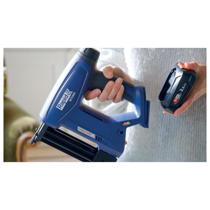 RAPID - BTX553 - Agrafeuse a batterie 18V, pour agrafes n°53/8-20mm et clous n°8/15-20mm - Boîte sans batterie - (5001509) RAPID - BTX553 - Agrafeuse a batterie 18V, pour agrafes n°53/8-20mm et clous n°8/15-20mm - Boîte sans batterie - (5001509)