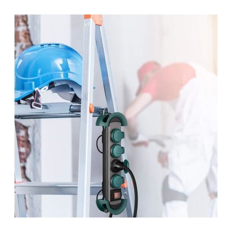 Bloc multiprises - GAO - IP44 - Avec câble 3m, résistant eau/poussie Bloc multiprises - GAO - IP44 - Avec câble 3m, résistant eau/poussie