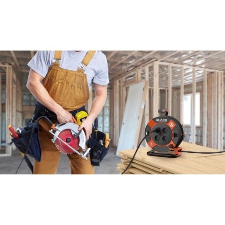 Enrouleur de bricolage - QUARX - 25m - H05VV-F 3G1,5mm² - Disjoncteur thermique - Protection enfants