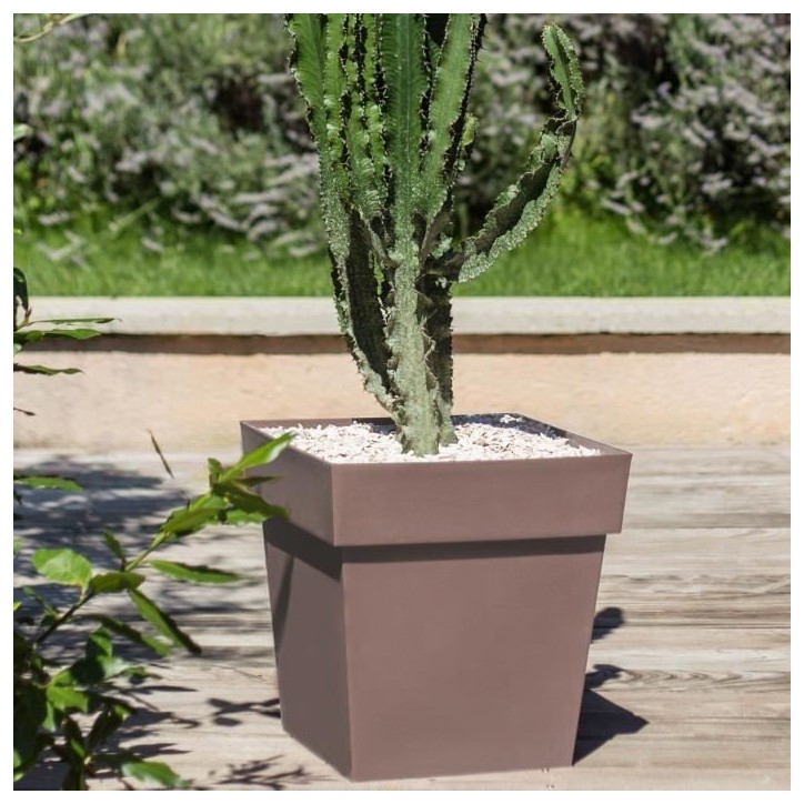 Pot de fleur Carré 40 cm - EDA - Toscane - 38 L - 39 x 39 x H.39 cm - Taupe Pot de fleur Carré 40 cm - EDA - Toscane - 38 L - 39 x 39 x H.39 cm - Taupe