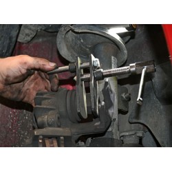 Repousse piston a vis - PRECISION STEEL - repousser le piston des étr