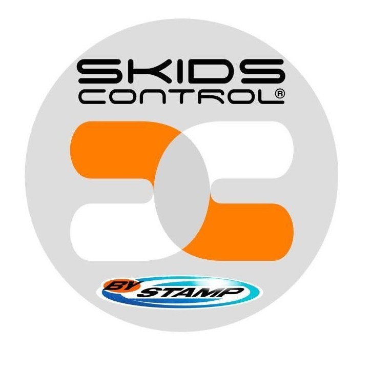 Go Kart a pédales - STAMP - SKIDS CONTROL - Siege réglable - Frein a main - Cadre acier