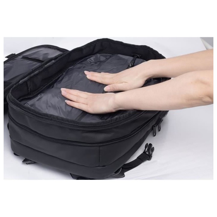 Sac de voyage a compression sous vide SWISS FLY - Pompe a batterie lithium externe - Multipoches - Imperméable - 40 L - Antivol Sac de voyage a compression sous vide SWISS FLY - Pompe a batterie lithium externe - Multipoches - Imperméable - 40 L - Antivol