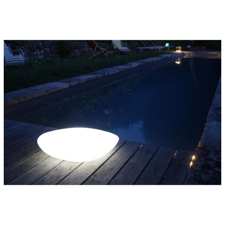Galet solaire lumineux - Luna - Blanc - 64x39x21 cm - LED intégrée - Décoration jardin Galet solaire lumineux - Luna - Blanc - 64x39x21 cm - LED intégrée - Décoration jardin