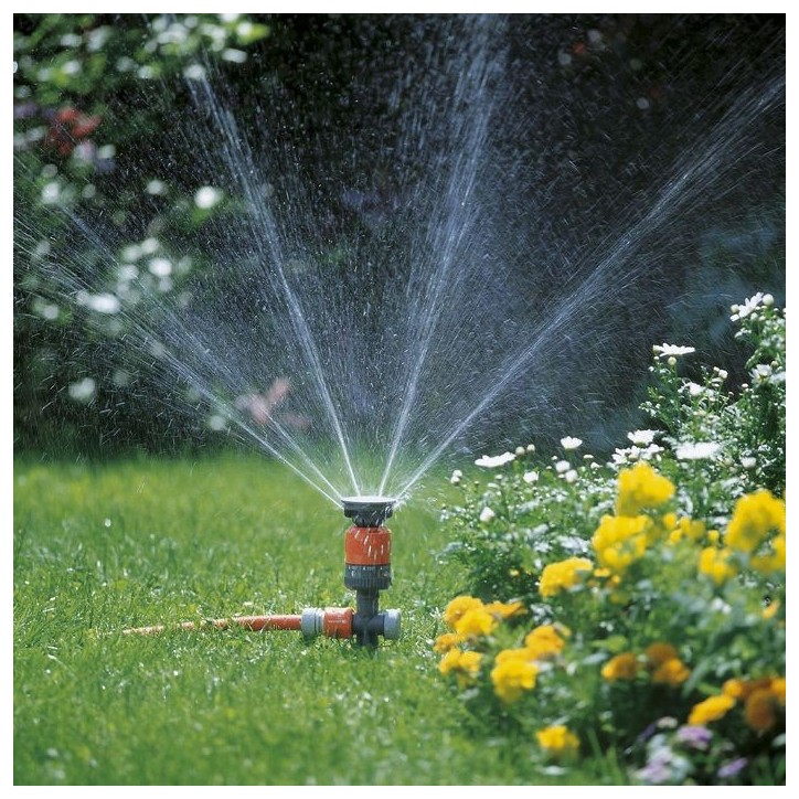 GARDENA Arroseur circulaire Vario Comfort – Surface 225m² max – Portée 8.5m max – Crans arrosage 45-360° – Garantie 5