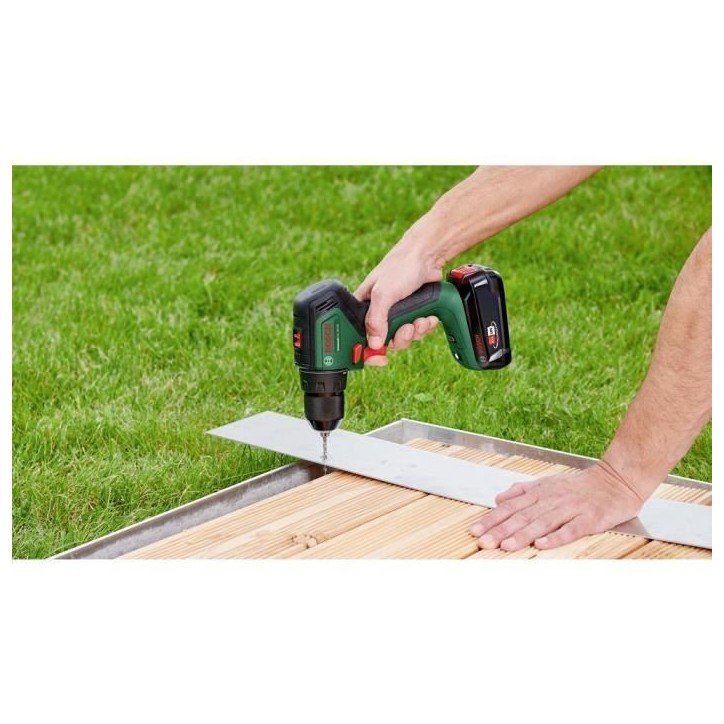 Perceuse Visseuse - UniversalDrill - 18V - Sans fil - 2 vitesses - Mandrin 13 mm Perceuse Visseuse - UniversalDrill - 18V - Sans fil - 2 vitesses - Mandrin 13 mm