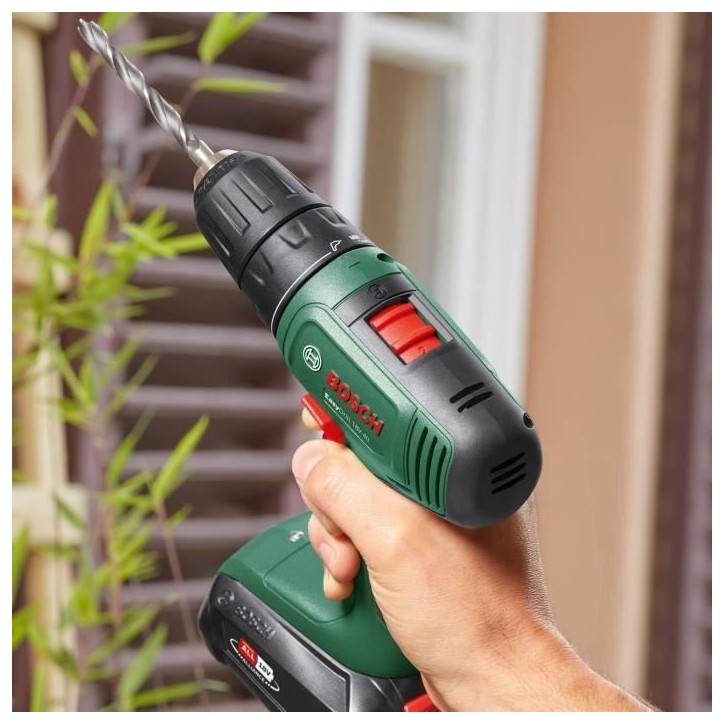 Perceuse Visseuse EasyDrill 18V-40 (2x 2,0Ah) + AL18V-20 in carrying case Perceuse Visseuse EasyDrill 18V-40 (2x 2,0Ah) + AL18V-20 in carrying case