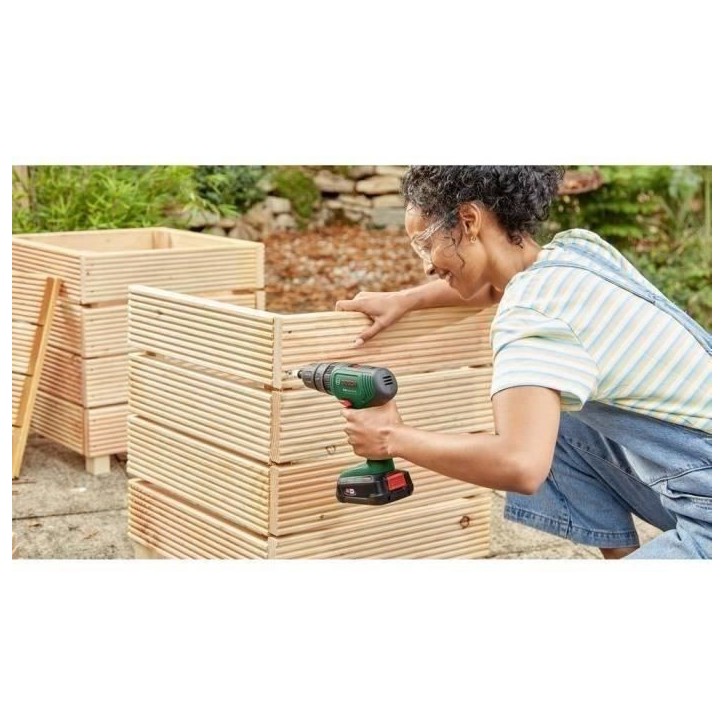 Perceuse visseuse a percussion Bosch EasyImpact 18V40 + (2xbatterie 2,0Ah) + chargeur AL18V-20 in carrying case Perceuse visseuse a percussion Bosch EasyImpact 18V40 + (2xbatterie 2,0Ah) + chargeur AL18V-20 in carrying case