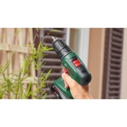 Perceuse visseuse Bosch EasyDrill 18V 40 + 2 batteries 18V 1,5Ah + Sys