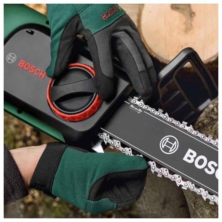 Tronçonneuse Bosch - UniversalChain 35 (1 800 W, longueur de coupe 35cm , vitesse de chaîne : 12 m/s)