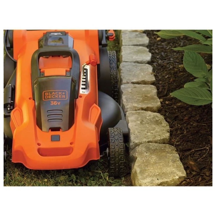 Tondeuse sans fil + 2 batterie 2Ah + chargeur - BLACK&DECKER - CLMA4820L2-QW - 36V - 48cm - Mulching, éjection latérale ou bac Tondeuse sans fil + 2 batterie 2Ah + chargeur - BLACK&DECKER - CLMA4820L2-QW - 36V - 48cm - Mulching, éjection latérale ou bac