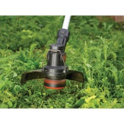 Coupe-bordure électrique BLACK+DECKER - ST1823 - 18V - 25 cm - Avec b