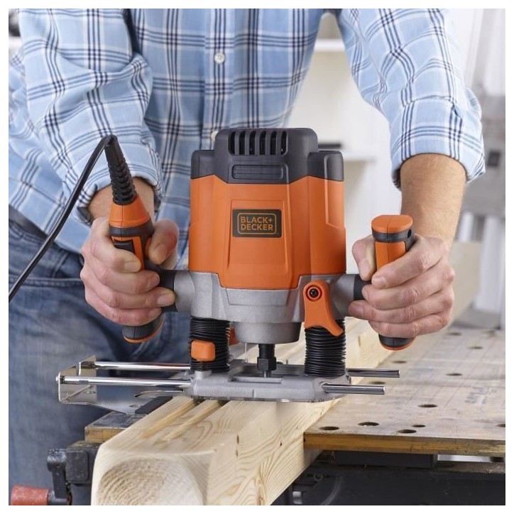 Défonceuse filaire - BLACK+DECKER - KW1200E-QS - 1200W - 7 accessoires
