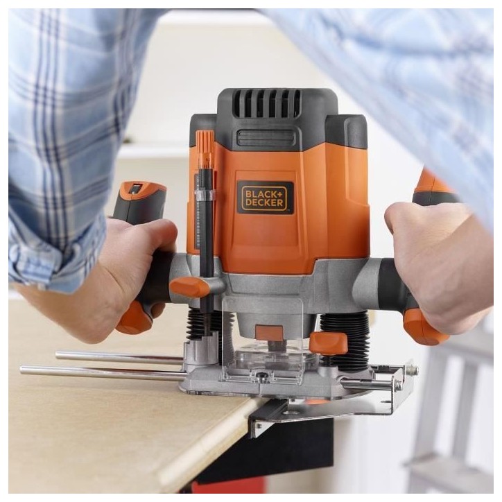 Défonceuse filaire - BLACK+DECKER - KW1200E-QS - 1200W - 7 accessoires