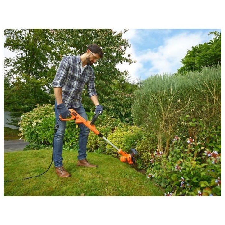 Coupe-bordure électrique BLACK+DECKER - BESTA525-QS - 450W - 25 cm - Filaire - avec 2 Poignées