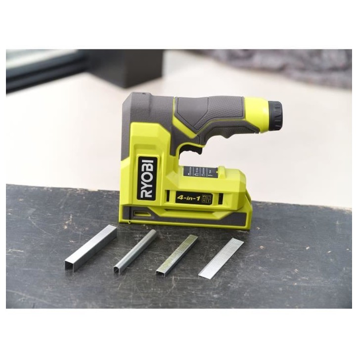 Agrafeuse cloueuse - RYOBI - 4V - Agrafes de 6 a 14 mm - Pointes 18G jusqu'a 15 mm - Livrée avec 1100 agrafes T50 et 250 pointe Agrafeuse cloueuse - RYOBI - 4V - Agrafes de 6 a 14 mm - Pointes 18G jusqu'a 15 mm - Livrée avec 1100 agrafes T50 et 250 pointe