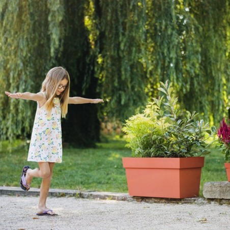 Jardiniere Muret a réserve d'eau avec roulettes - EDA - Toscane - 74 L - 79 x 35 x H.39 cm - Orange Terre Battue
