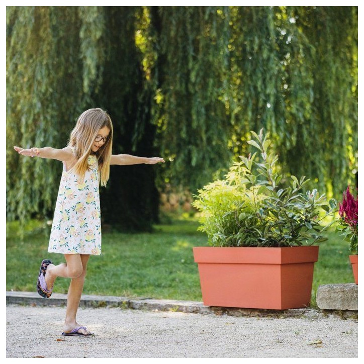 Jardiniere Muret a réserve d'eau avec roulettes - EDA - Toscane - 74 L - 79 x 35 x H.39 cm - Orange Terre Battue