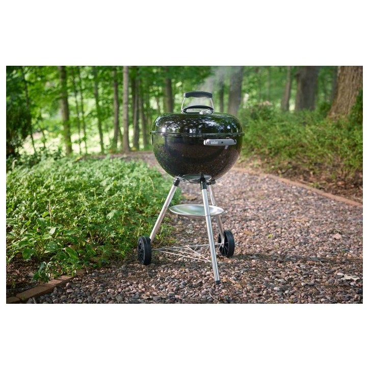 Barbecue a charbon - Weber - Bar-B-Kettle - Ø47 cm - Thermometre intégré - Acier émaillé - 6 couverts - Noir Barbecue a charbon - Weber - Bar-B-Kettle - Ø47 cm - Thermometre intégré - Acier émaillé - 6 couverts - Noir