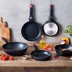 Poele - PYREX - 1455016 - En aluminium forgé - Antiadhésif - 22 cm -