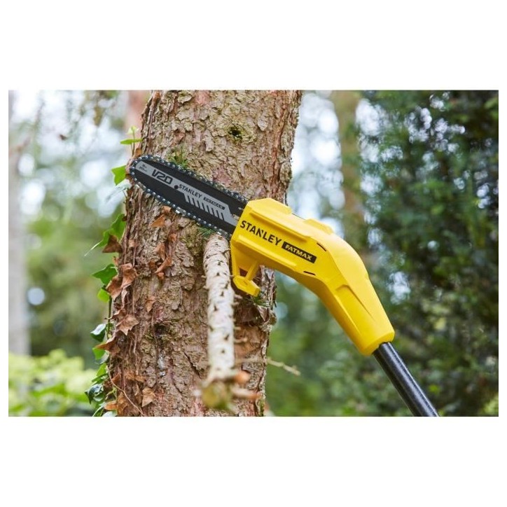 Élagueuse sur perche sans fil - Stanley Fatmax - SFMCPS415B-XJ - 18V - chaîne 20cm - Jusqu'a 4,5m - Sans batterie Élagueuse sur perche sans fil - Stanley Fatmax - SFMCPS415B-XJ - 18V - chaîne 20cm - Jusqu'a 4,5m - Sans batterie