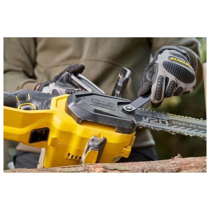 Tronçonneuse éléctrique sans fil + batterie 4Ah + chargeur - Stanley Fatmax - Brushless - SFMCCS730M1-QW - 18V - 30cm Tronçonneuse éléctrique sans fil + batterie 4Ah + chargeur - Stanley Fatmax - Brushless - SFMCCS730M1-QW - 18V - 30cm