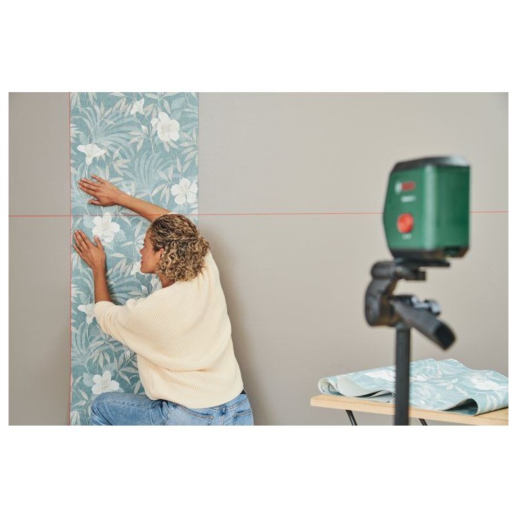 Laser lignes BOSCH - UniversalLevel - Avec housse de transport et 2 piles 1,5 V AA Laser lignes BOSCH - UniversalLevel - Avec housse de transport et 2 piles 1,5 V AA
