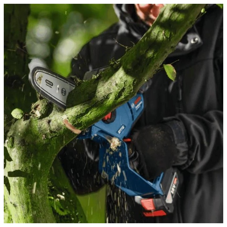 BOSCH GKE 18V-20 Professional Élagueur sans fil BOSCH GKE 18V-20 Professional Élagueur sans fil