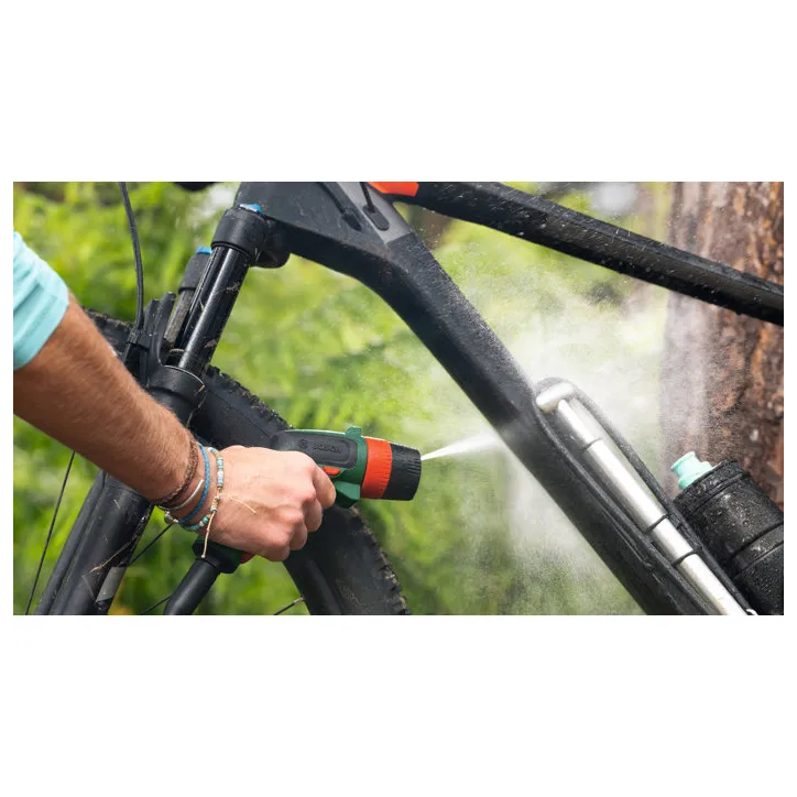 Nettoyeur pression (de vélo) sans fil BOSCH - Fontus 18V-6 Bike Cleaner - 18V - 20 bar - 2.2 l/min - Réservoir 6L