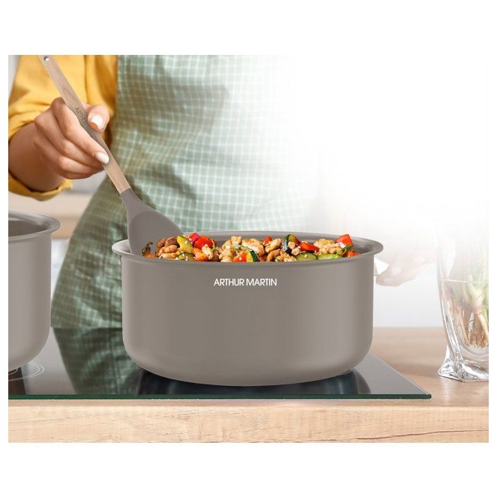 Batterie de cuisine - Tous feux dont induction - ARTHUR MARTIN – Revetement céramique - 18 pieces - Poignée amovible effet b