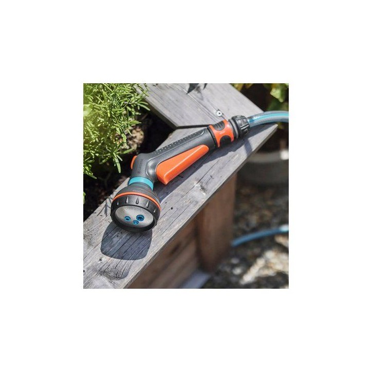 Pistolet d'arrosage multi-applications - GARDENA - Classic - Avec nécessaire de base Pistolet d'arrosage multi-applications - GARDENA - Classic - Avec nécessaire de base