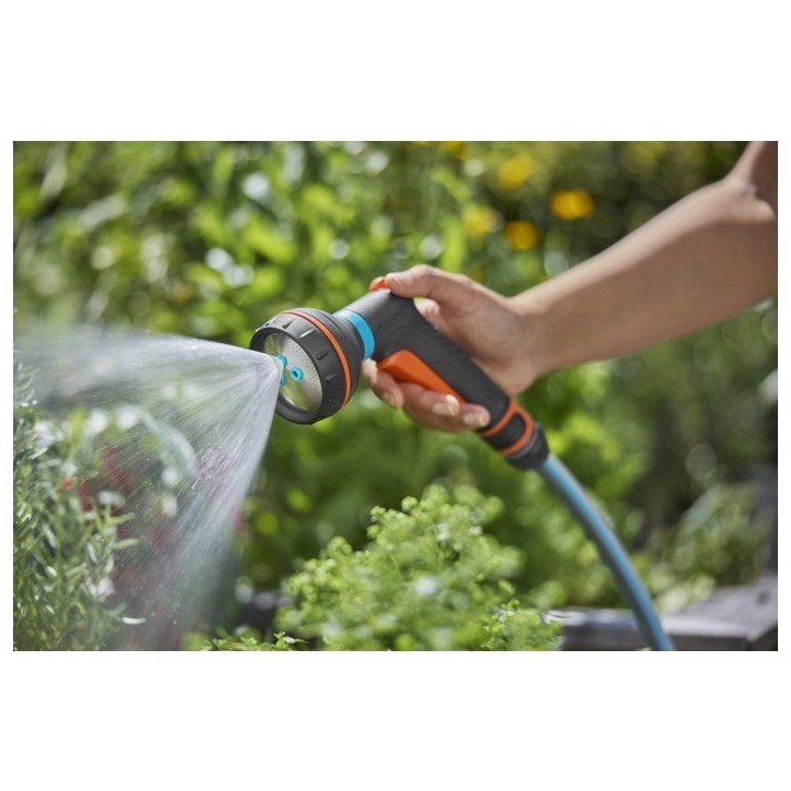 Pistolet d'arrosage multi-applications - GARDENA - Classic - Avec nécessaire de base Pistolet d'arrosage multi-applications - GARDENA - Classic - Avec nécessaire de base