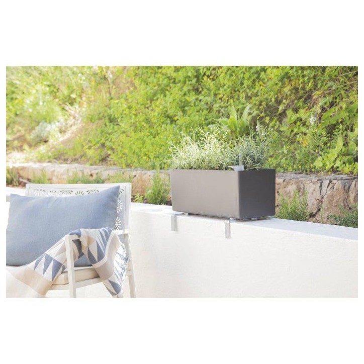 Jardiniere ARTEVASI Rimini - 20 x 51 x H 20 cm - 17 L - Gris anthracite - Design contemporain Jardiniere ARTEVASI Rimini - 20 x 51 x H 20 cm - 17 L - Gris anthracite - Design contemporain