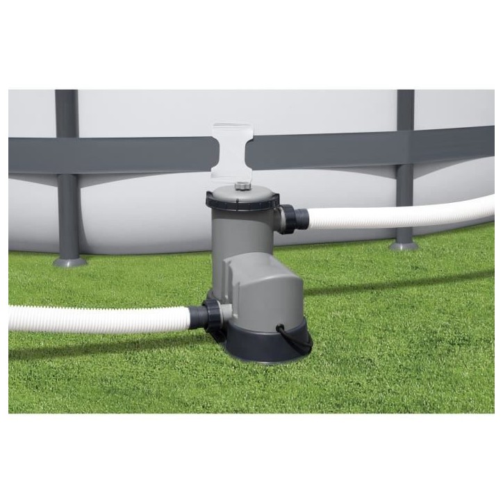 Filtre a cartouche - Bestway - 5 678 L/h - Type III - Pour piscines de 1 100 a 31 700 L Filtre a cartouche - Bestway - 5 678 L/h - Type III - Pour piscines de 1 100 a 31 700 L