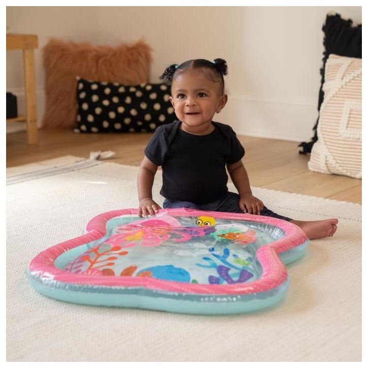 BABY EINSTEIN - JANET - Grand tapis d'eau pour bébé fille, jeu sensoriel et d'éveil?, gonflable, facile a nettoyer, pliable, BABY EINSTEIN - JANET - Grand tapis d'eau pour bébé fille, jeu sensoriel et d'éveil?, gonflable, facile a nettoyer, pliable,