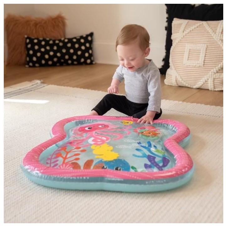 BABY EINSTEIN - JANET - Grand tapis d'eau pour bébé fille, jeu sensoriel et d'éveil?, gonflable, facile a nettoyer, pliable, BABY EINSTEIN - JANET - Grand tapis d'eau pour bébé fille, jeu sensoriel et d'éveil?, gonflable, facile a nettoyer, pliable,