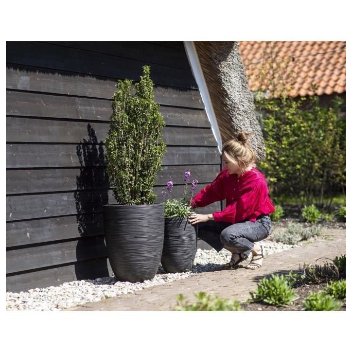 CAPI EUROPE Vase élégant bas RIB NL - 46x58 cm - Noir CAPI EUROPE Vase élégant bas RIB NL - 46x58 cm - Noir
