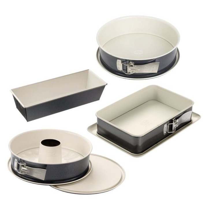 Ensemble de 4 moules a gâteaux de formes différentes de 28 a 32 cm - DR oeTKER - Back-Trend