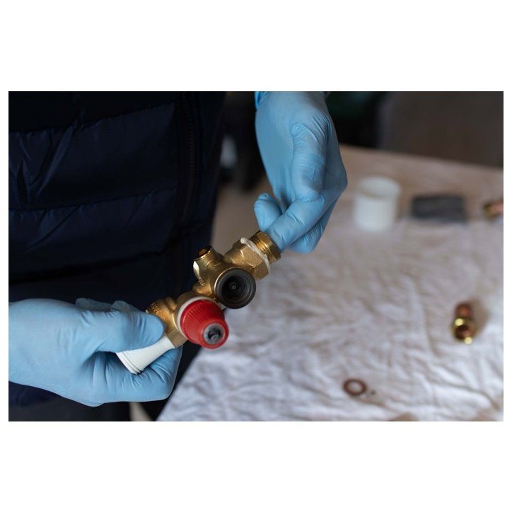 Résine d'étanchéité tous fluides - GEB - Compatible eau potable - Tube 20 ml Résine d'étanchéité tous fluides - GEB - Compatible eau potable - Tube 20 ml