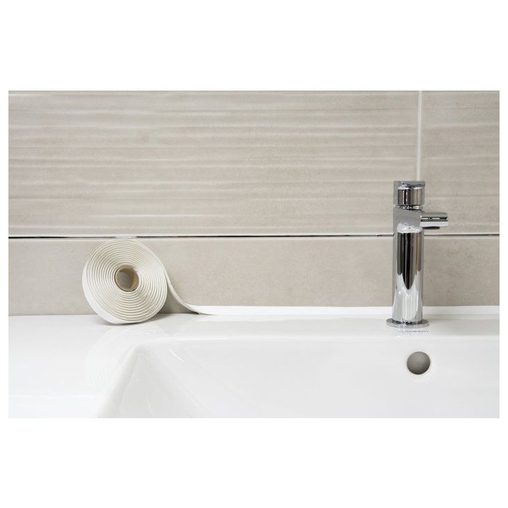 Joint pret a poser - GEB - Largeur 15 mm x 3,35 m - Blanc Joint pret a poser - GEB - Largeur 15 mm x 3,35 m - Blanc