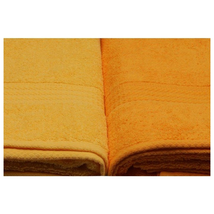 Ensemble de 4 serviettes de bain - 70 x 140 cm - Jaune Ensemble de 4 serviettes de bain - 70 x 140 cm - Jaune