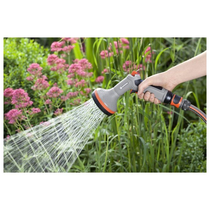 Pistolet-arrosoir pour parterres Comfort GARDENA - Jets type jet de pluie - Verrouillage du jet - Garantie 5 ans