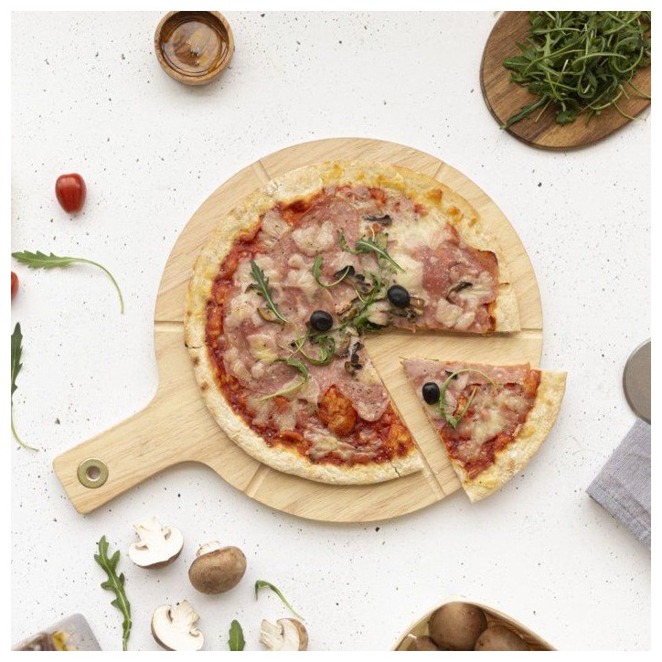 Set a pizza - LIVOO - MES138 - 40 x 30 x 1,5 cm - 1 roulette a pizza - En bois d'hévéa Set a pizza - LIVOO - MES138 - 40 x 30 x 1,5 cm - 1 roulette a pizza - En bois d'hévéa