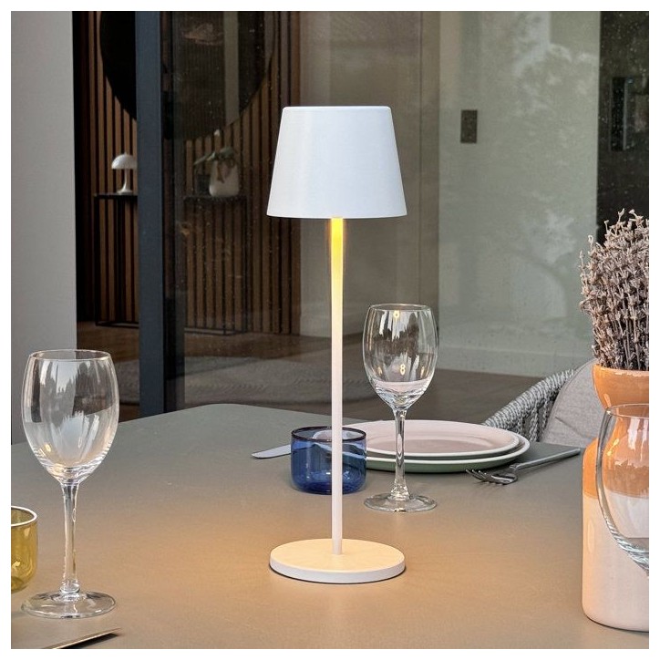 Lampe de table sans fil - LUMISKY - KELLY WHITE - Aluminium blanc - LED blanc dimmable - Rechargeable - H38 cm Lampe de table sans fil - LUMISKY - KELLY WHITE - Aluminium blanc - LED blanc dimmable - Rechargeable - H38 cm