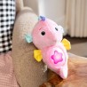 BABY EINSTEIN Veilleuse bébé, Doudou hippocampe rose, réponds au pl