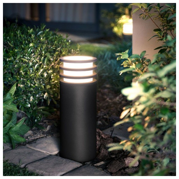 Lampe sur pied - PHILIPS HUE - Lucca - Anthracite - 1xA60 WCA - IP44 Lampe sur pied - PHILIPS HUE - Lucca - Anthracite - 1xA60 WCA - IP44