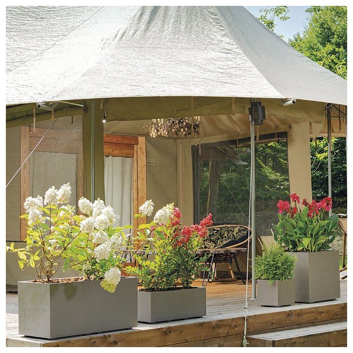 Pot de fleurs carré - DEROMA - Millennium - 80 L - 49 cm - A réserve d'eau et roulettes - Marron Pot de fleurs carré - DEROMA - Millennium - 80 L - 49 cm - A réserve d'eau et roulettes - Marron