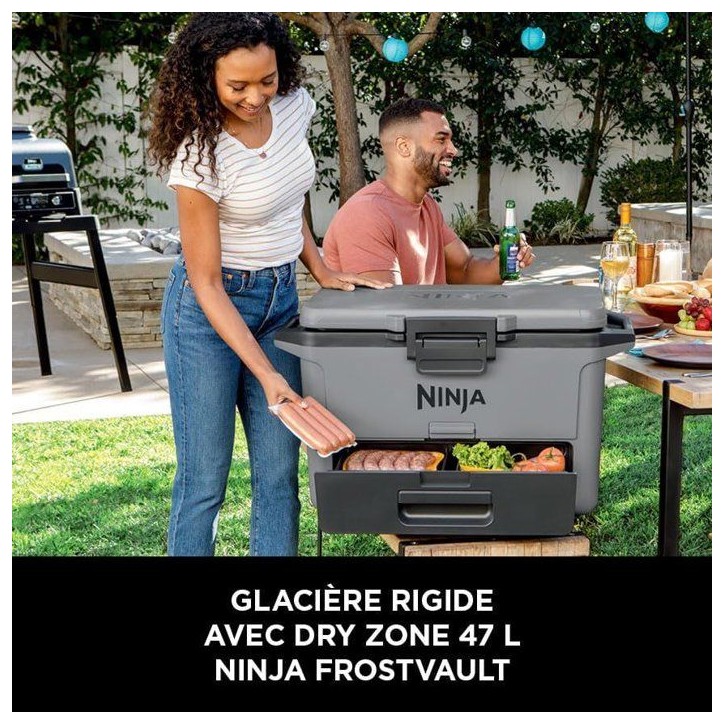 Glaciere roulante FB151EUGY FrostVault - NINJA - Rigide - 47L - Grise Glaciere roulante FB151EUGY FrostVault - NINJA - Rigide - 47L - Grise