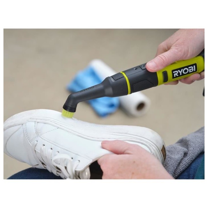 Brosse de détail - RYOBI - 4V - Diam. 20 mm - 200 tr/min - IPX7 - Livrée avec 4 brosses Brosse de détail - RYOBI - 4V - Diam. 20 mm - 200 tr/min - IPX7 - Livrée avec 4 brosses