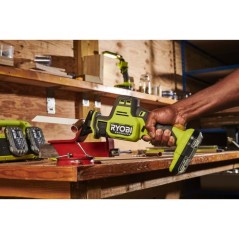 Scie sabre 1 main - RYOBI - Brushless - 18V - Compacte - 0-3 000 cp/mi
